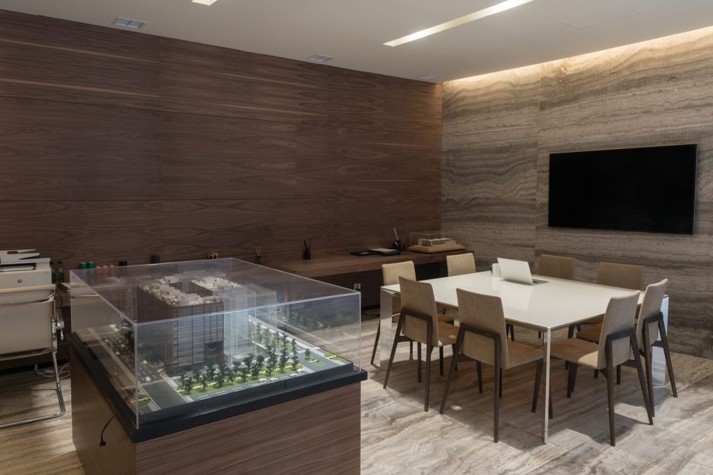 BUSINESS Jaime Navarro-3993