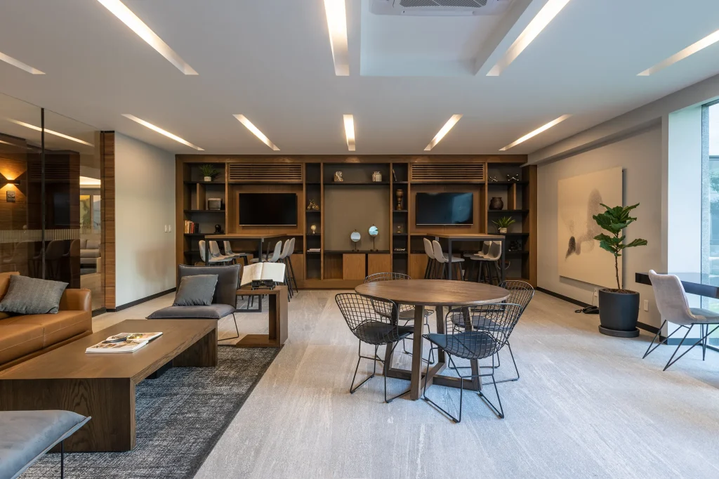 avenue-napoles-business-center