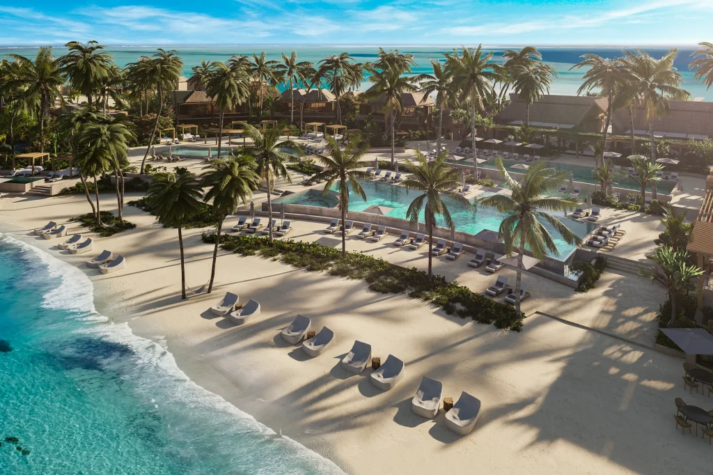 four-seasons-residences-beach