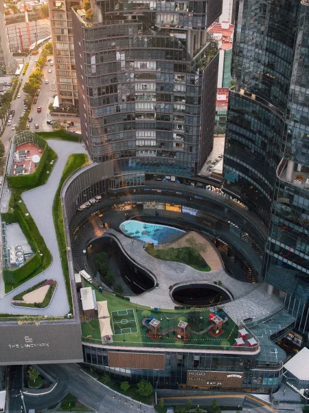 the-landmark-reserve-commercial-plaza