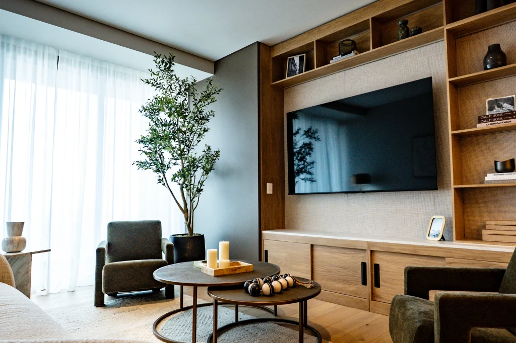 the-landmark-reserve-living-room