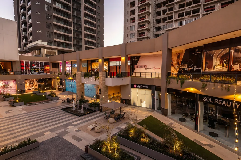 the-landmark-tijuana-commercial-plaza